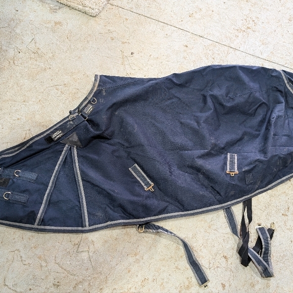 Schneiders v-free light/fleece lined blanket (100g fill equivalent) size 74 - Picture 2 of 3